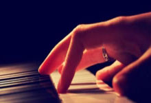 CBA:广厦男篮力克青岛男篮 迎主场12连胜中国新闻网.